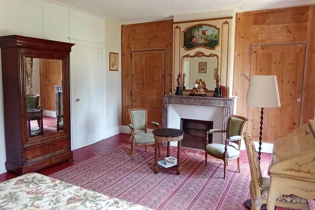 Chateau De Heuqueville Heuqueville  Bagian luar foto