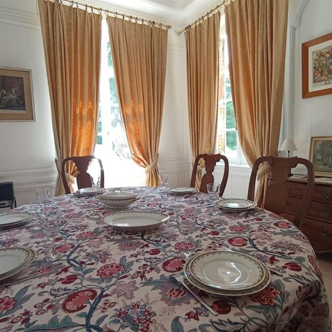 Chateau De Heuqueville Heuqueville  Bagian luar foto
